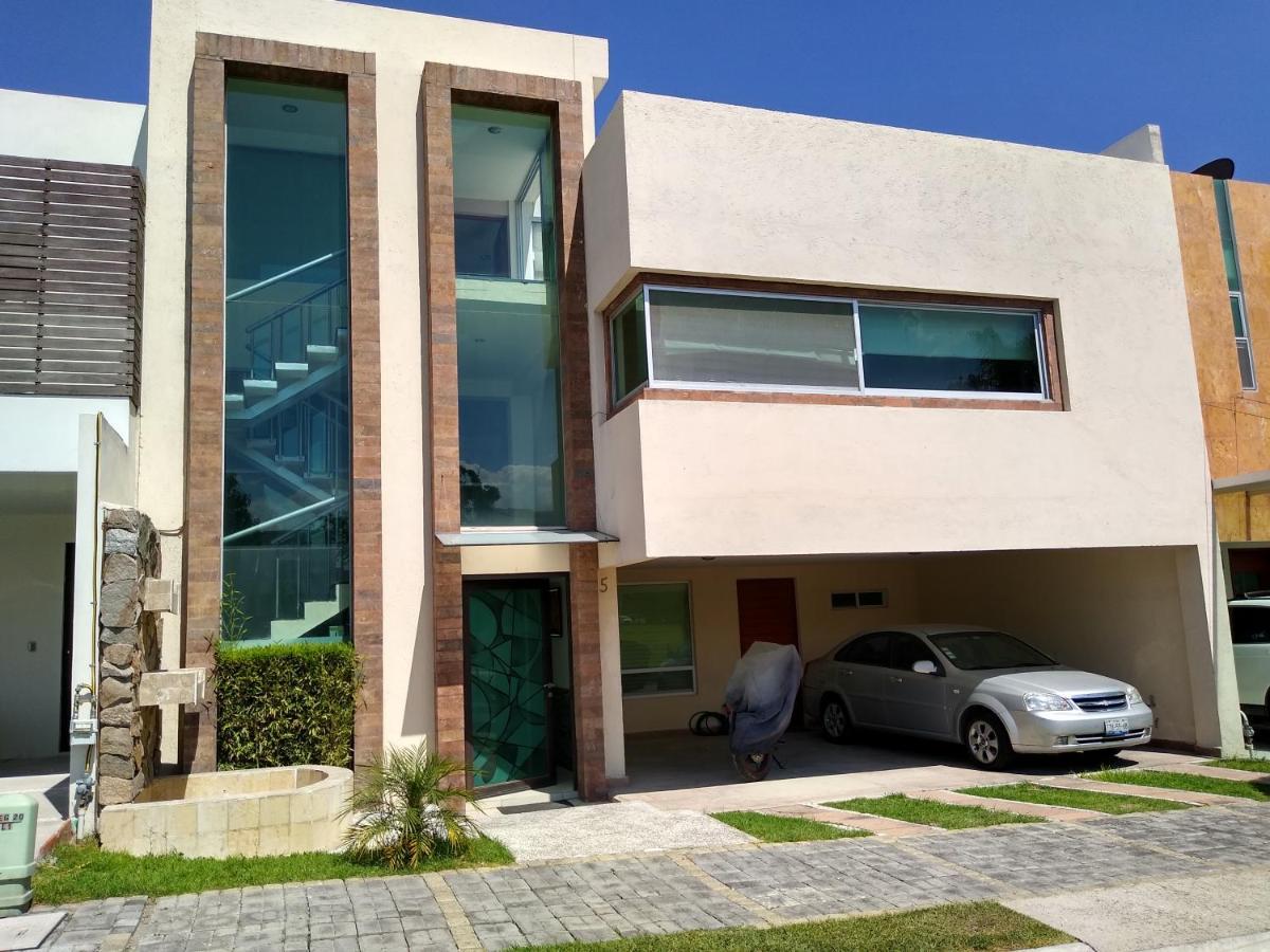 Habitaciones Business Class En Lomas De Angelopolis Tlaxcalancingo Bagian luar foto
